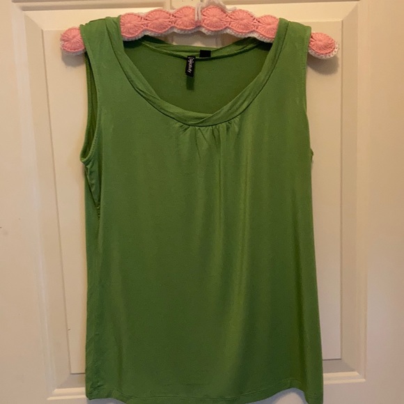 Relativity butter soft sleeveless top - Picture 1 of 4
